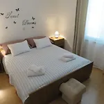 Casper Apartmán Novi Vinodolski