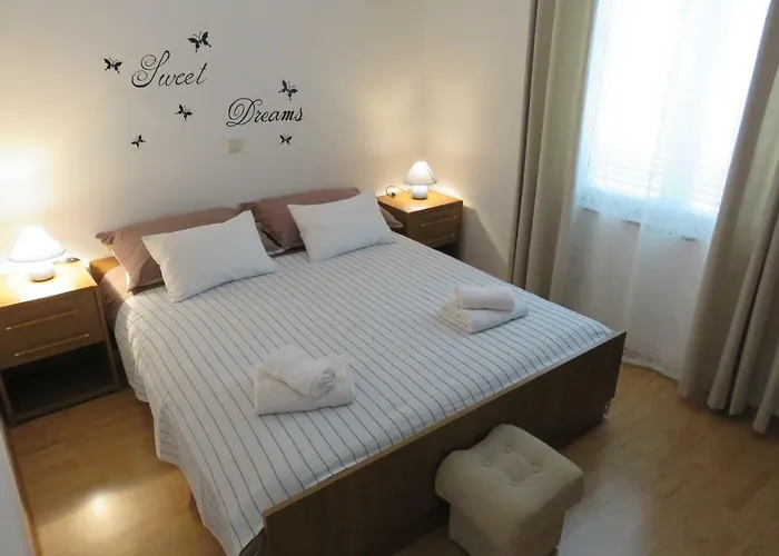 Casper Lejlighed Novi Vinodolski